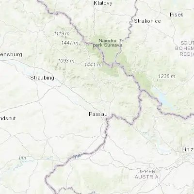 Map showing location of Fürstenstein (48.716670, 13.333330)