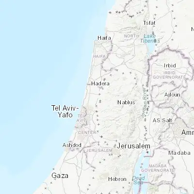 Map showing location of Qalansuwa (32.284930, 34.981060)